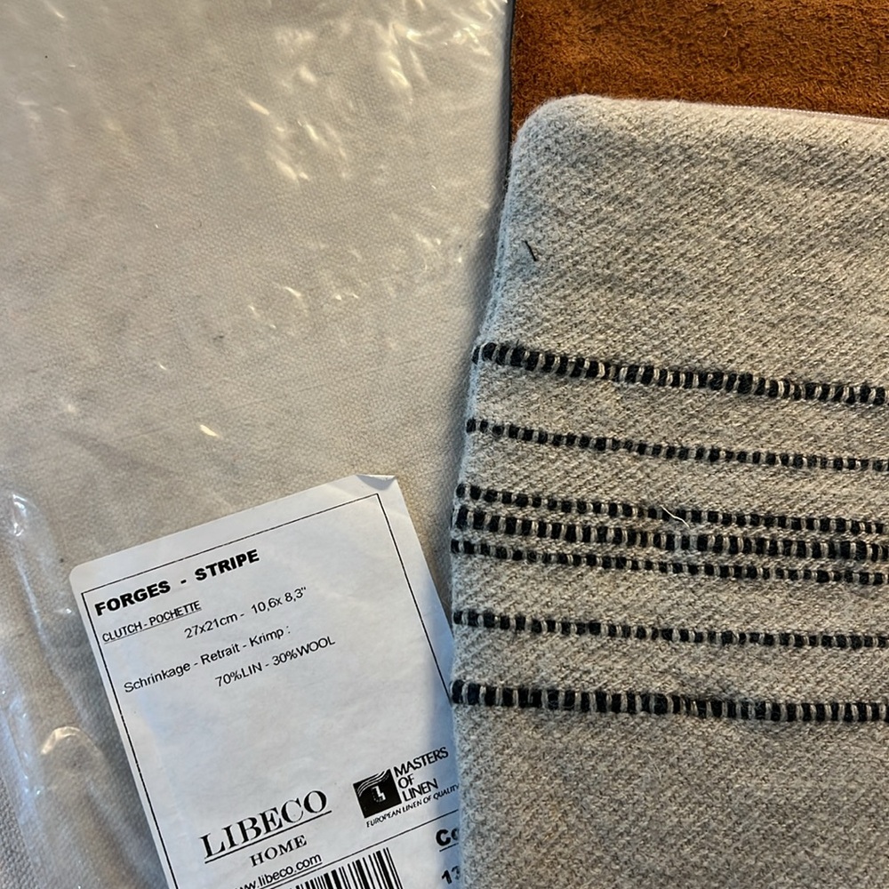 Libeco Forges Striped Clutch - Picture 4 of 5